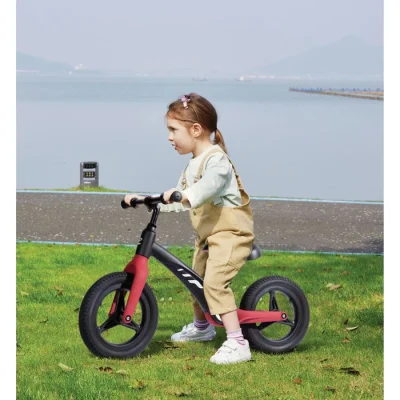 Hape metalni balans bicikl, crveni