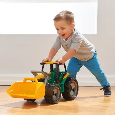 Lena Giga Trucks, traktor sa lopatom i kopačem